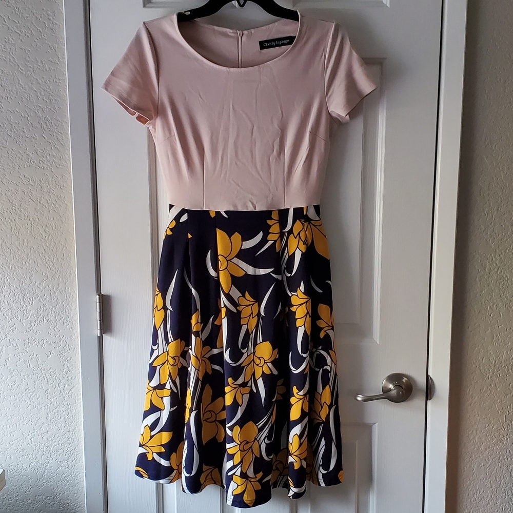 💥💥4/20💥💥Vintage floral swing dress